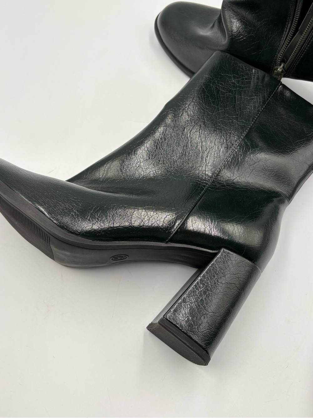 Memory Foam Women’s Black Mid Calf Block Heel Ankle Boots Size 9 NWT - Picture 6 of 6